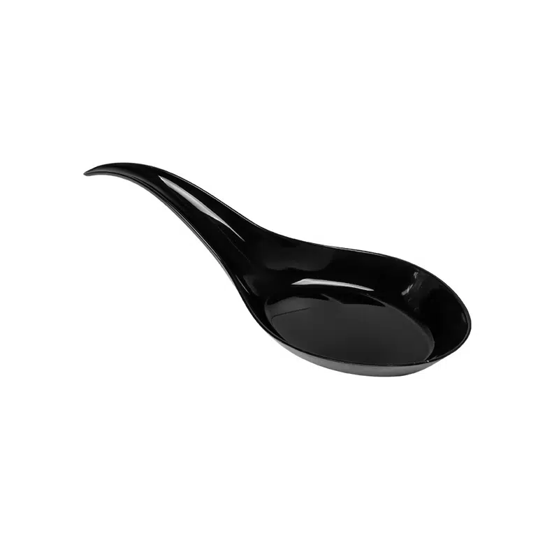 25 schwarze „chinesische“ Löffel aus Kunststoff