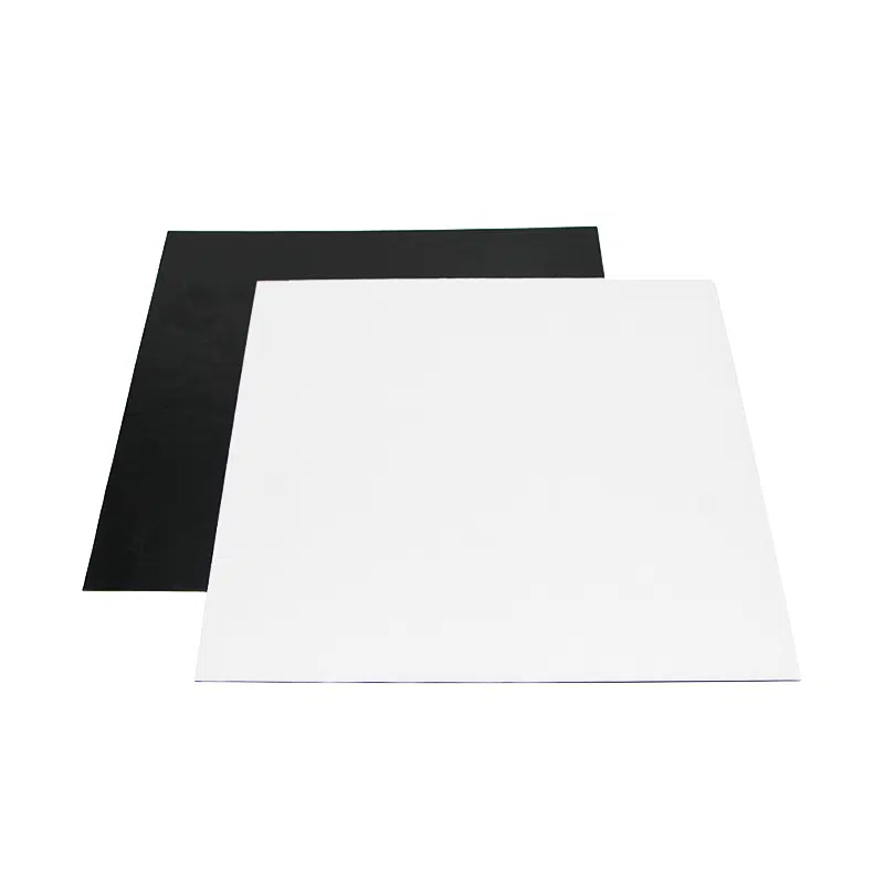 Support à gâteau carré blanc / noir 18 x 18 cm par 50